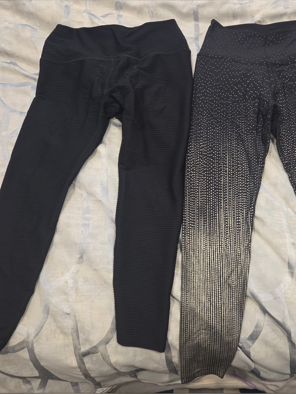 Bundle Of Two Beyond Yoga Leggings Size L
